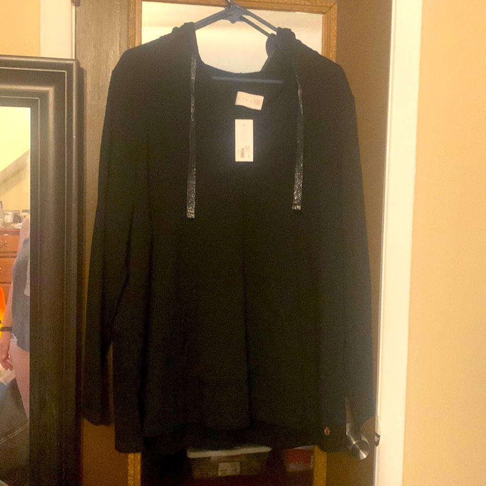 LIVI hooded sweatshirt